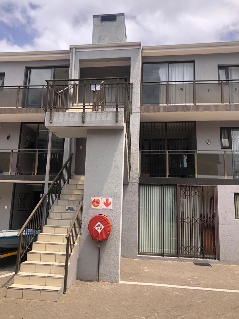 To Let 1 Bedroom Property for Rent in Mossel Bay Central Western Cape